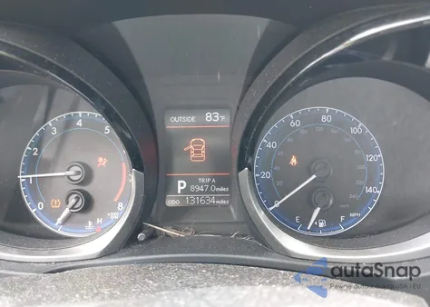 2015 Toyota Corolla S Plus z USA, uszkodzony, nr VIN 2T1BURHE1FC440275